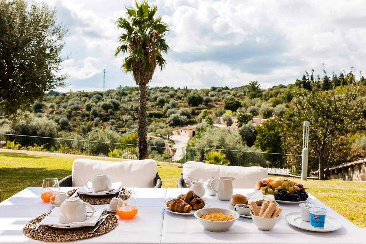 Domus Hyblaea Resort Палаццоло-Акреиде